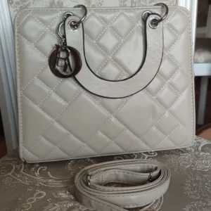 NOVA tasna sa malom tasnom