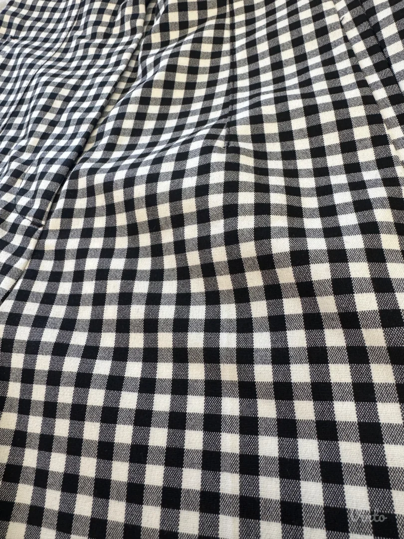 Zara duboke pantalone