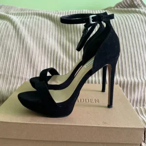 Steve Madden - sandale
