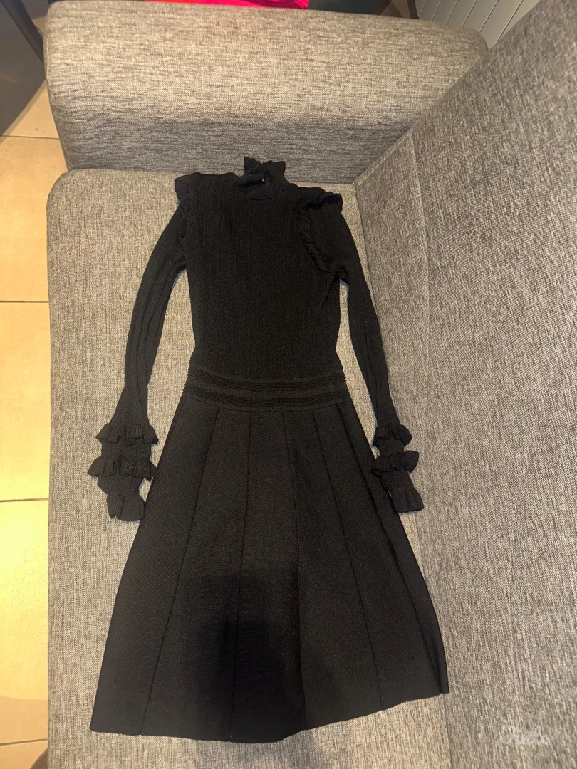 Crna haljina providna gore