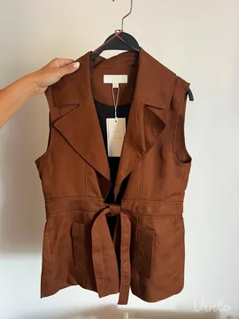 ZARA PRSLUK SA ETIKETOM