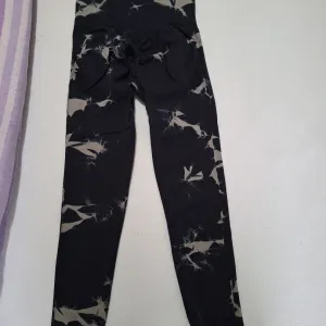 Zenske helanke za sport