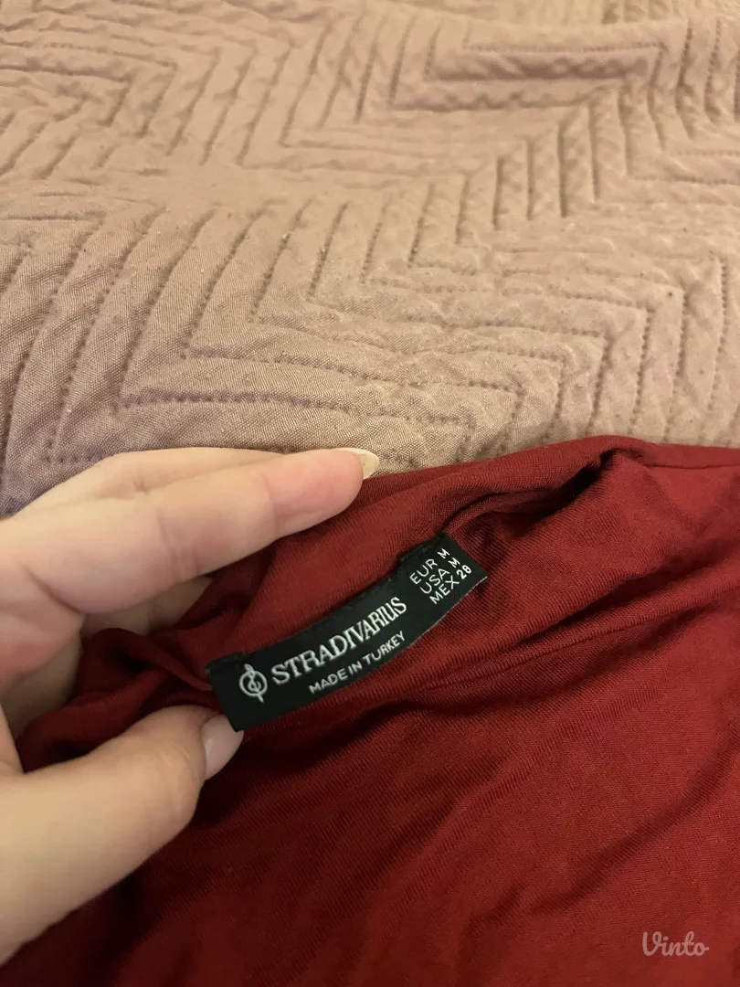 Stradivarius majica- dug rukav