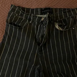 Farmerke Stradivarius