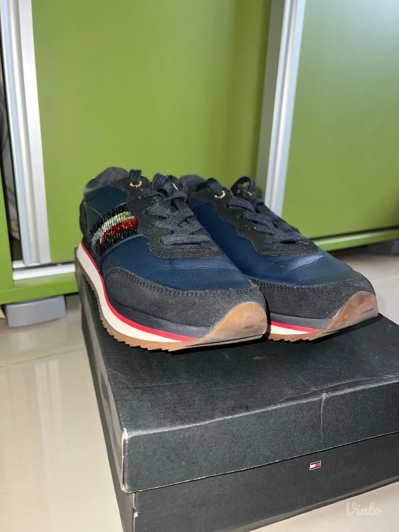 Tommy hilfiger patike