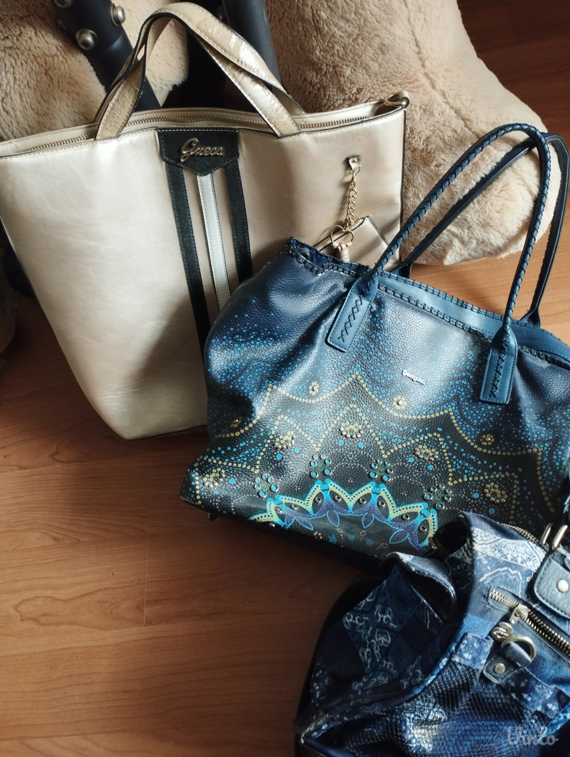 2x desigual +guess torbe