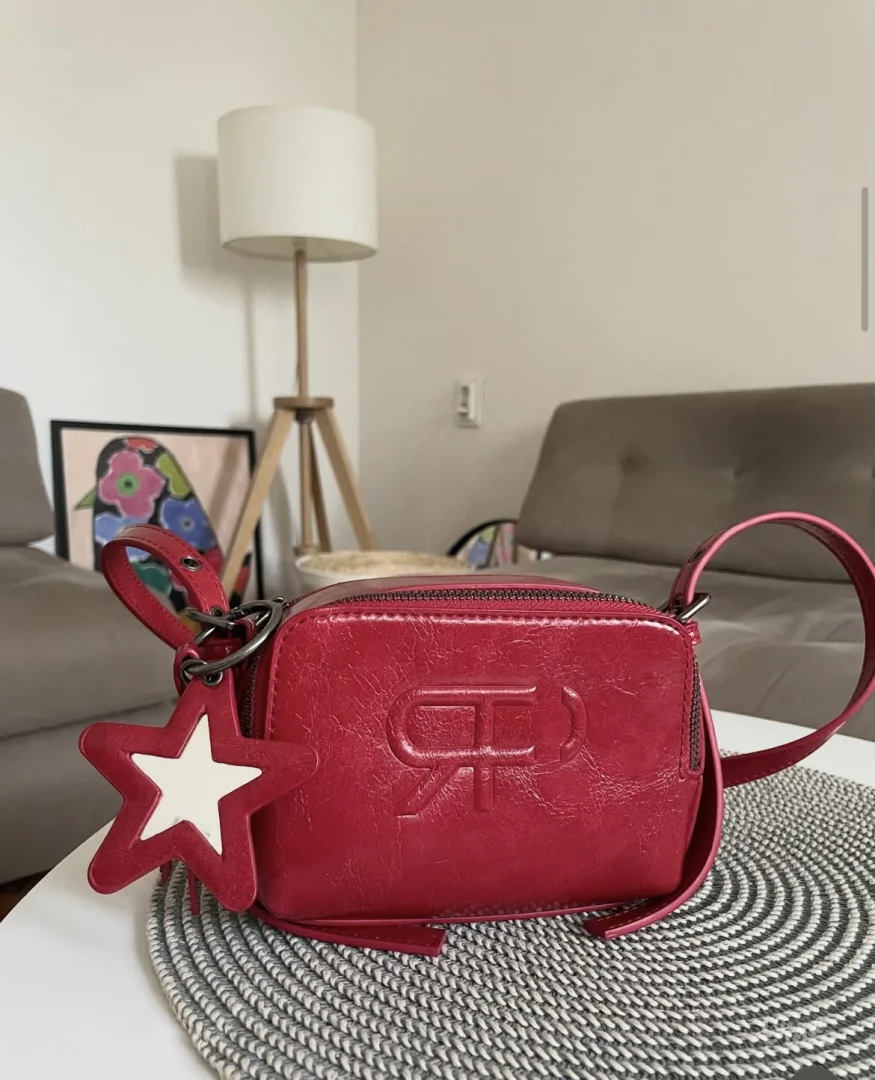 Parfois crvena torbica