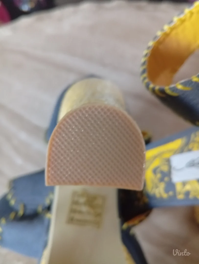 Ed Hardy "Cindy" zenske cipele platforme, Y2K Stil