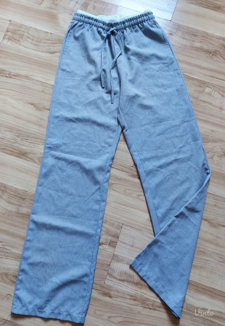 Pantalone sa duplim pojasom