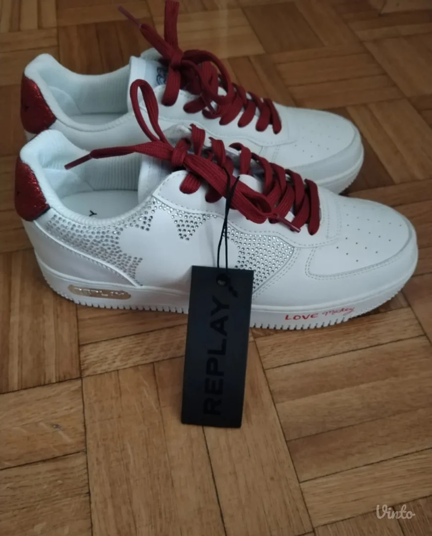 Nove Replay Disney patike