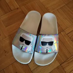 Karl Lagerfeld papuce