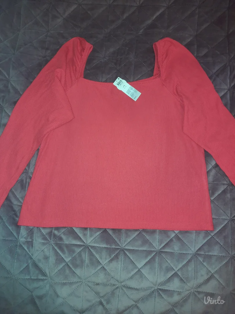 Lindex bluza sa etiketom