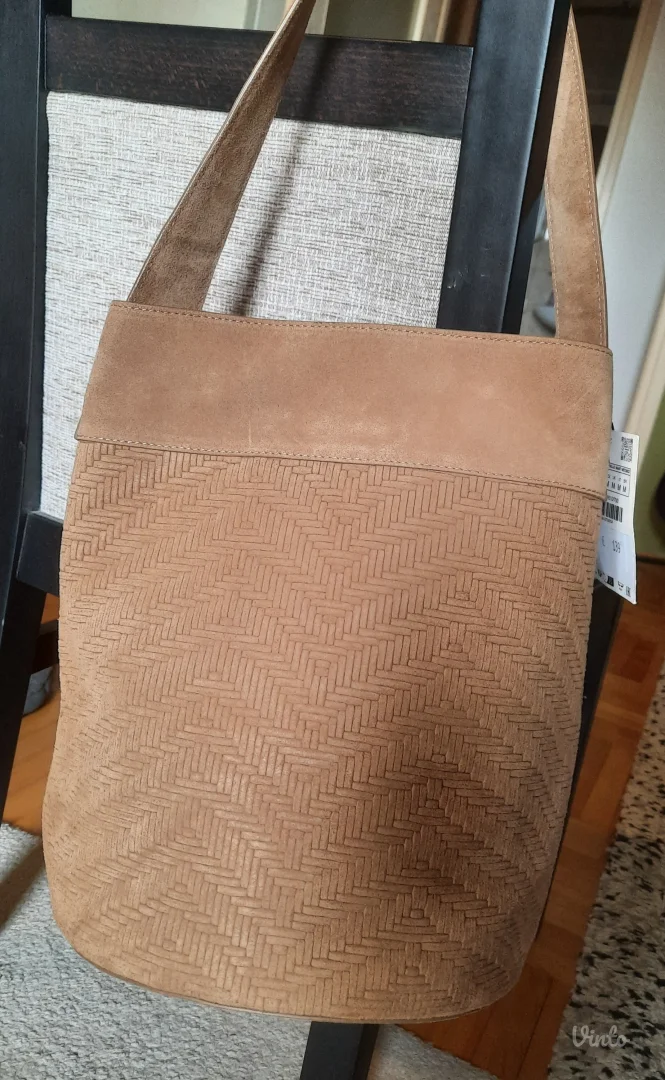 Zara nova torba kozna