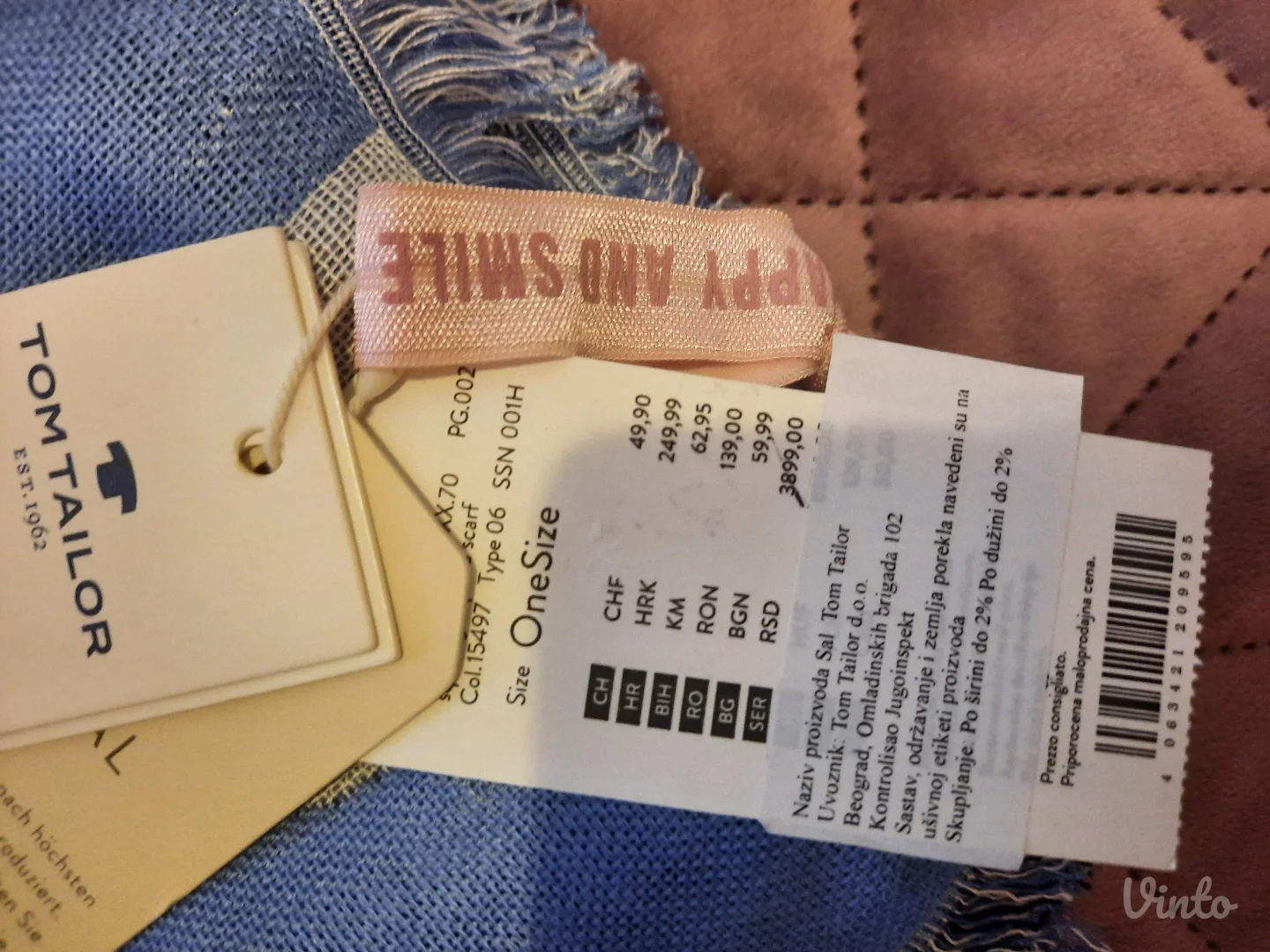 Esarpa sa etiketom Tom Tailor