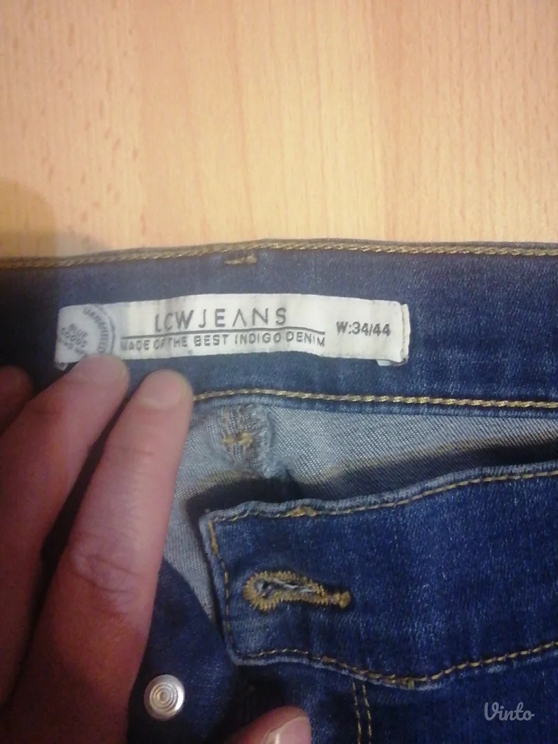 Izuzetno duboke i rasteglive