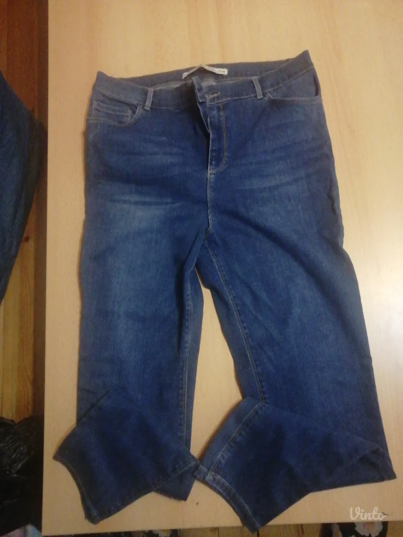 Izuzetno duboke i rasteglive