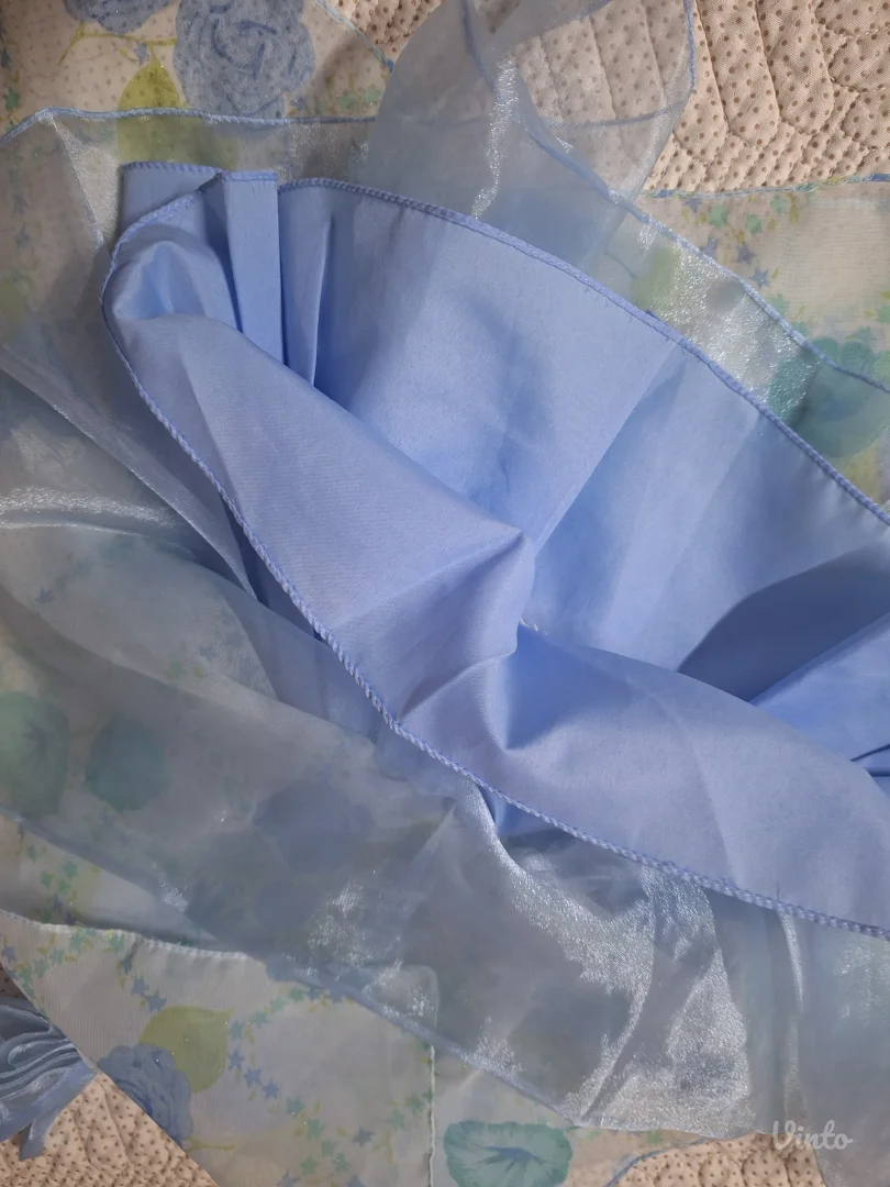 Božanstvena haljinica