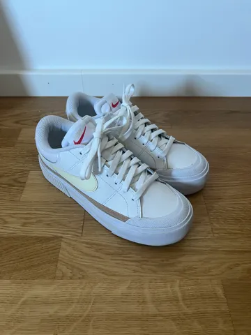 Nike legacy patike