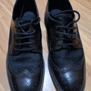 Oxford kožne ženske cipele vel 36