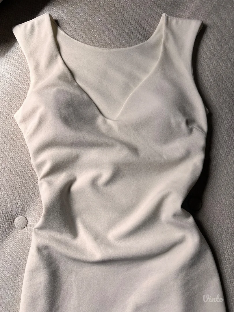 Bela haljina