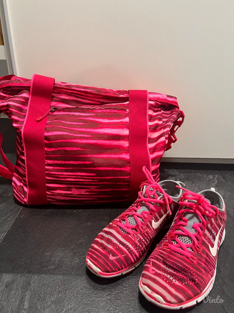 NIKE torba i patike 40