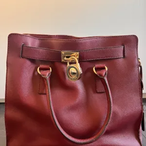 MICHAEL KORS TORBA