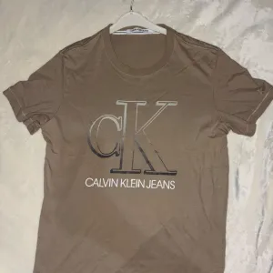 Calvin Klein majica