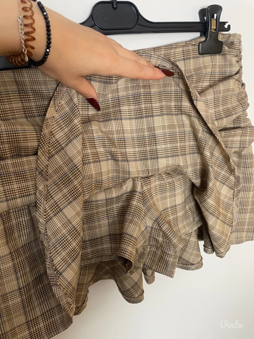 Blondy karirani skort