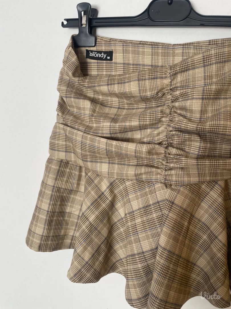 Blondy karirani skort