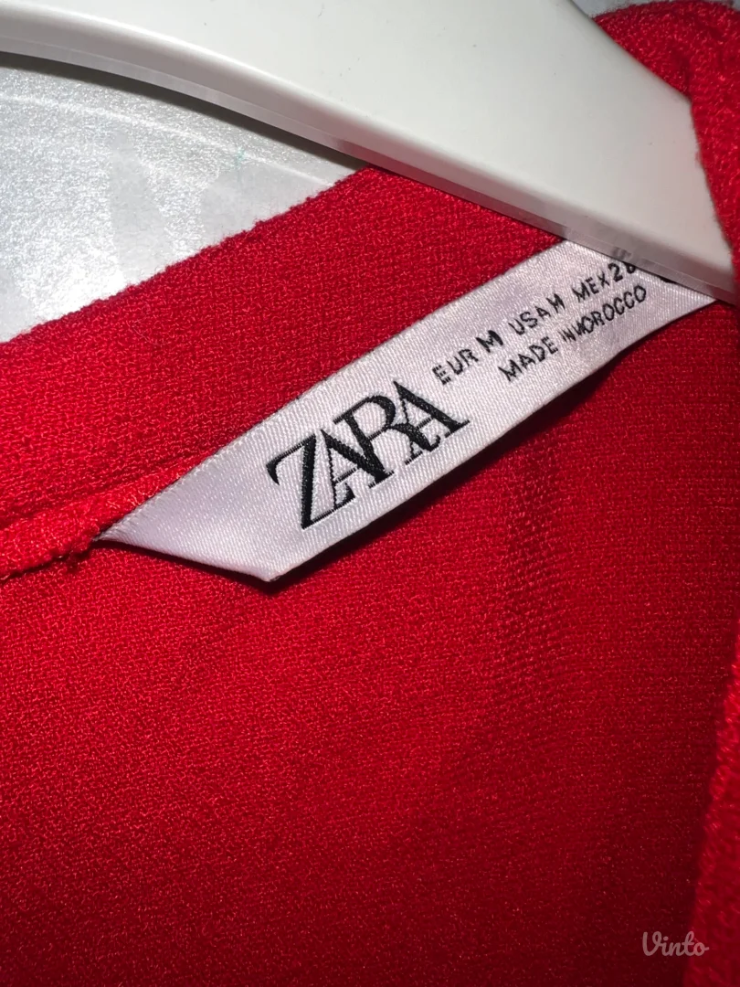 Zara crvena haljina