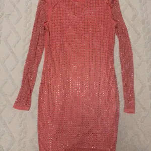 Guess haljina