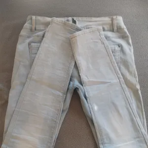 Zenske farmerke XL 42 jednom nosene