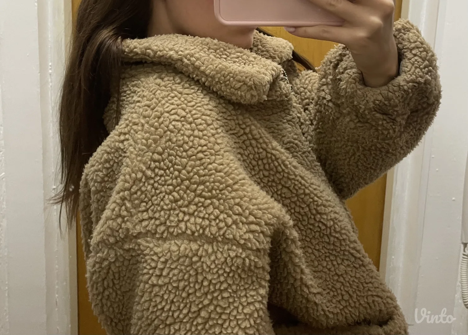 pretty little thing jaknica