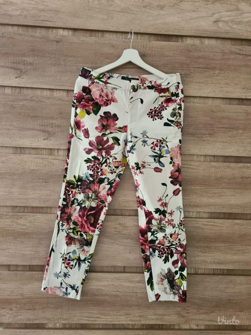 Zara pantalone