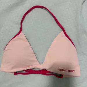 Sportski top