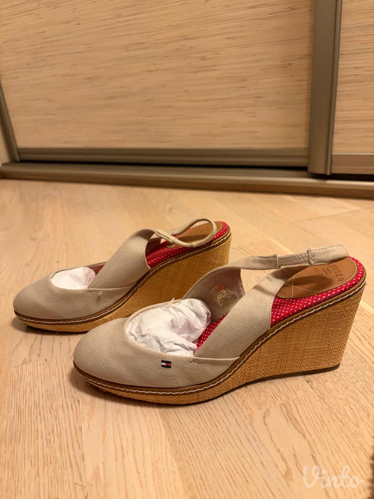 Tommy Hilfiger espadrile na štiklu