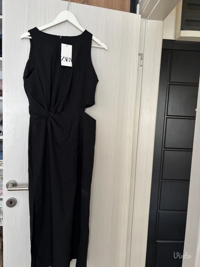 Zara haljina crna NOVO