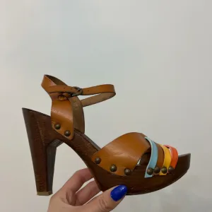 Drvene stikle sa kaisicima