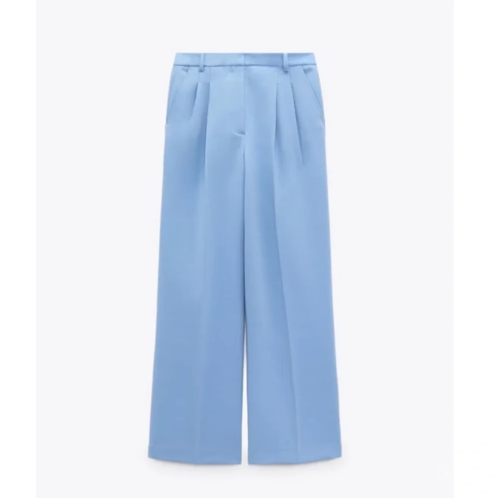 Zara Šire Pantalone Duboki Struk