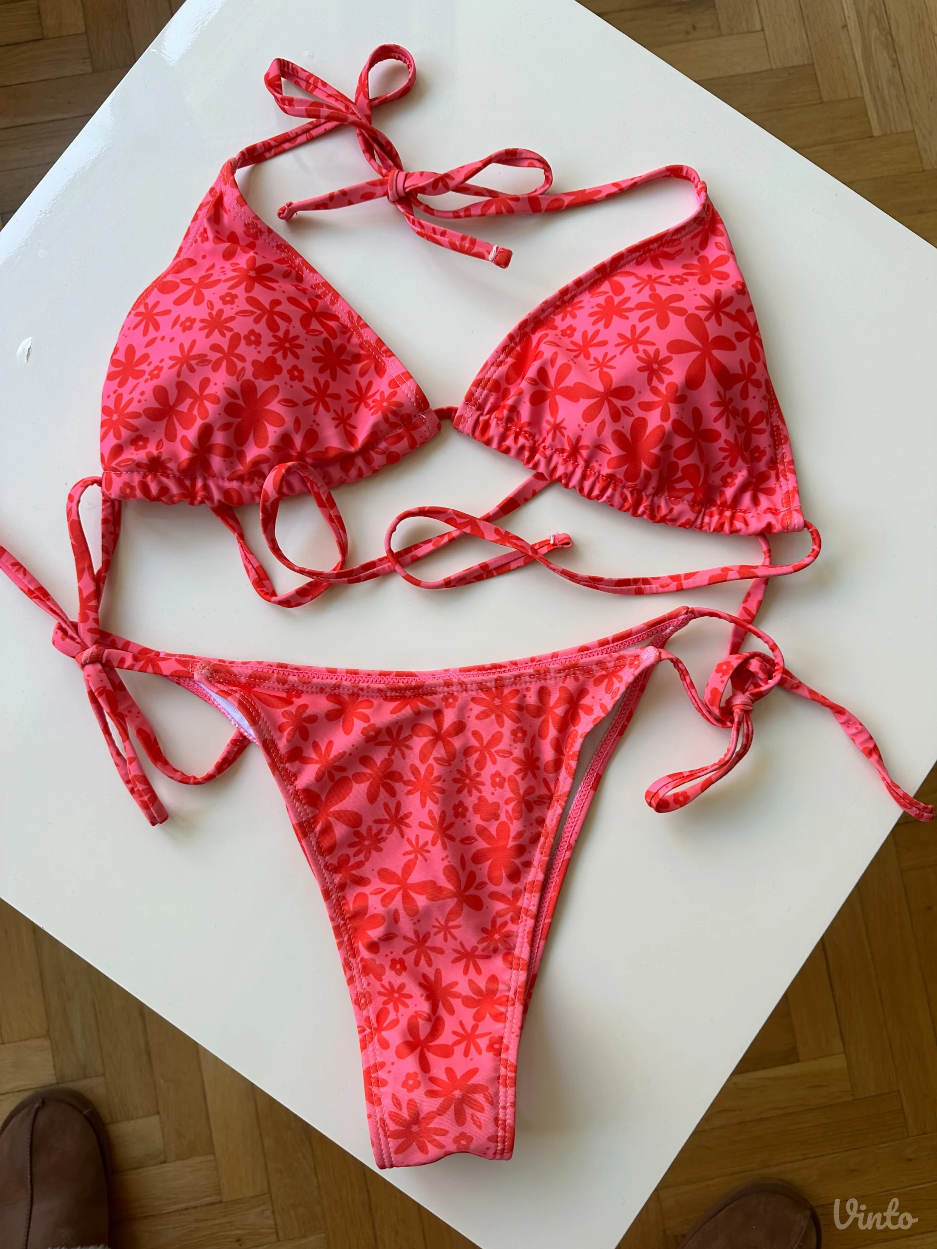 NOVO cvetni bikini set