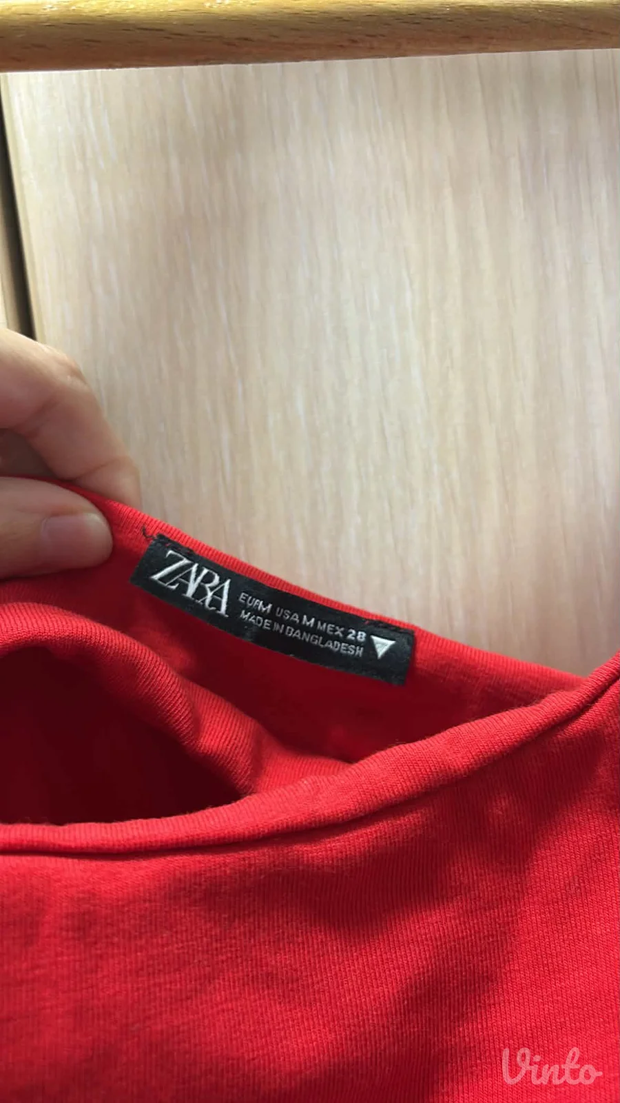 Zara crvena haljina