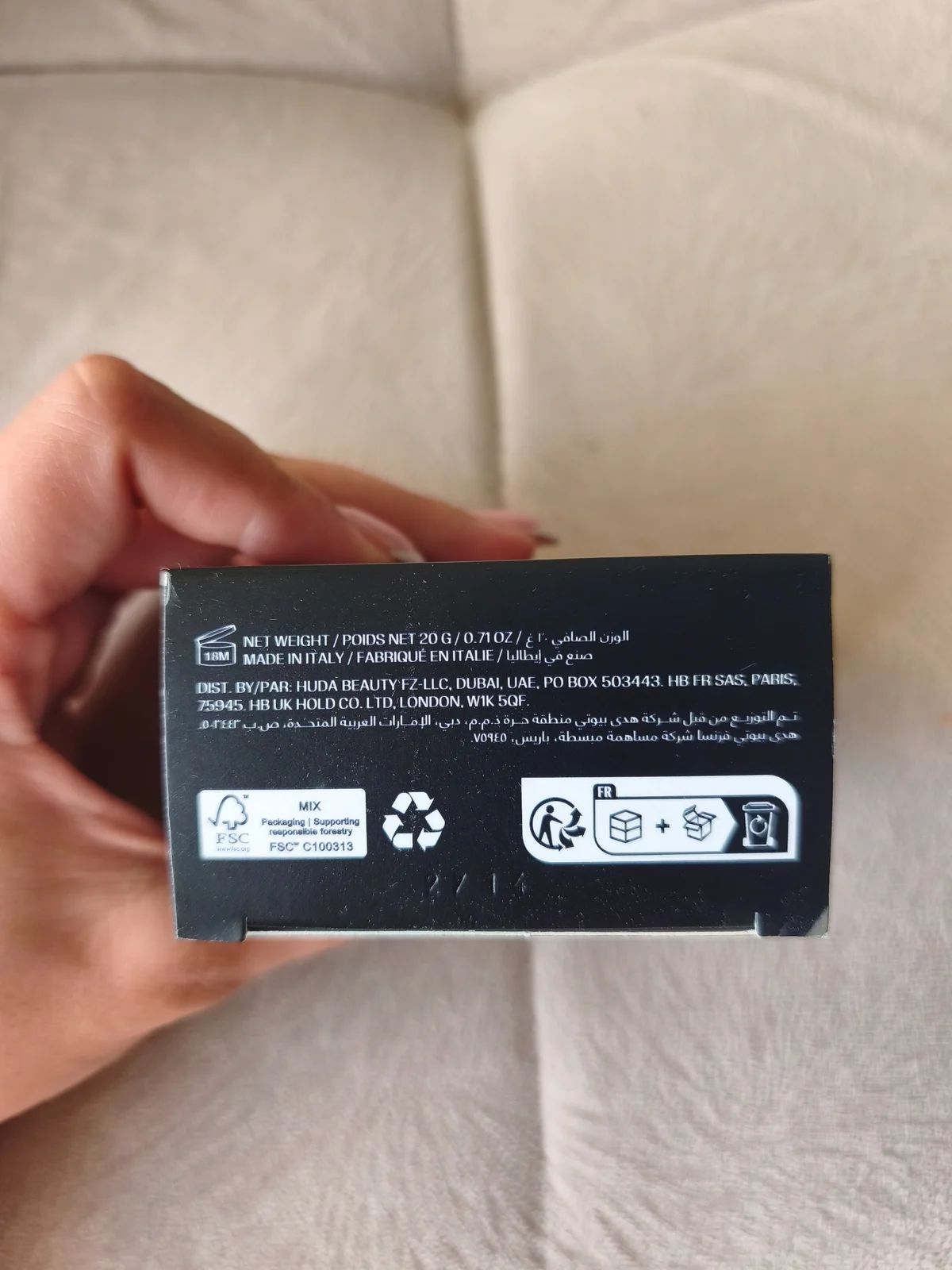 Huda beauty seting puder
