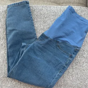 Lcw trudnicke farmerke