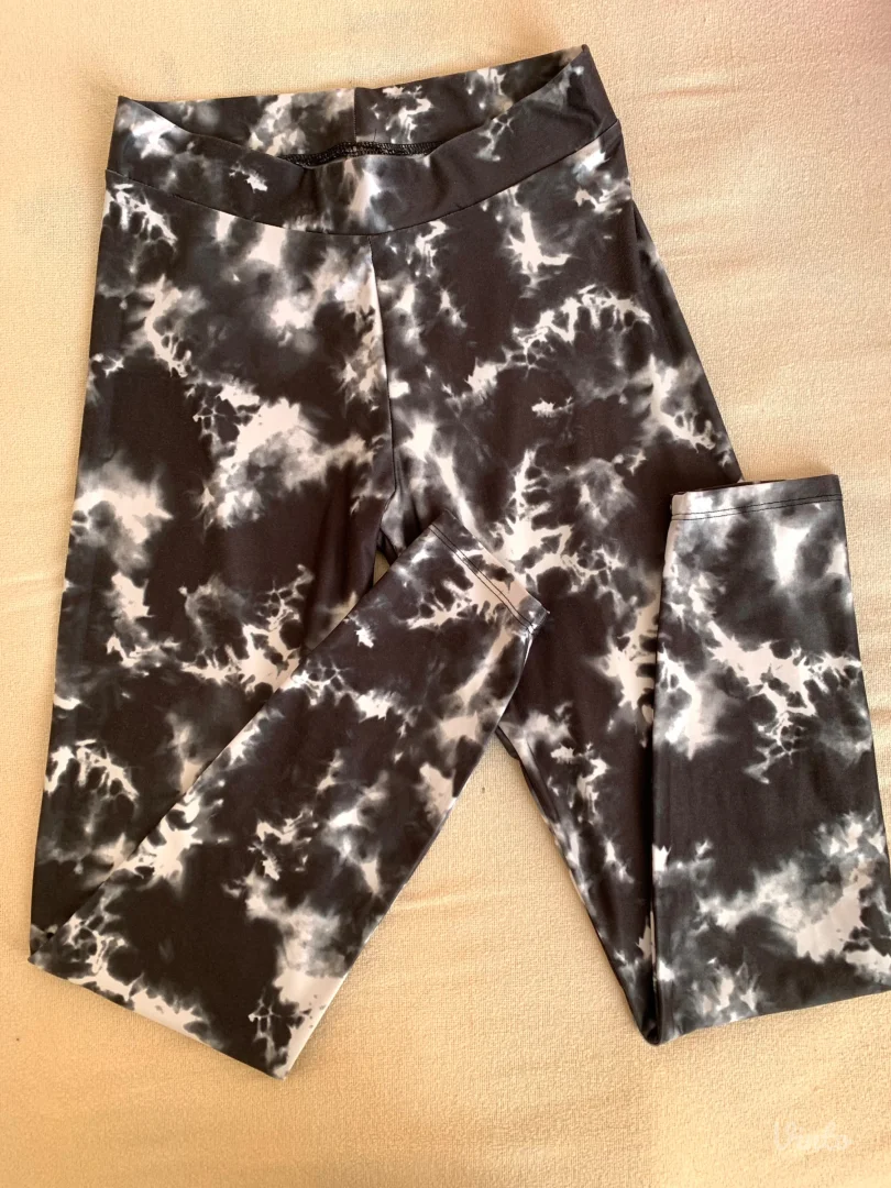 Komplet helanke I top za treniranje