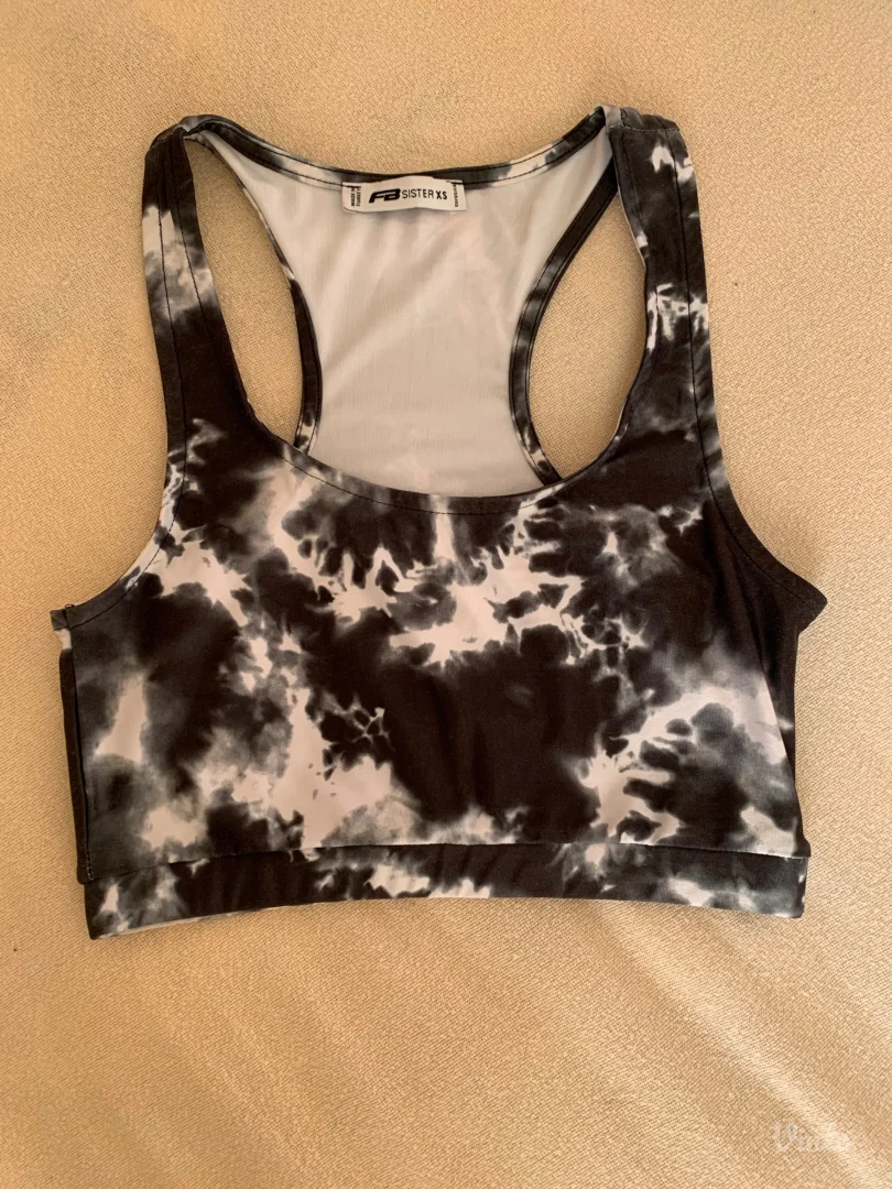 Komplet helanke I top za treniranje