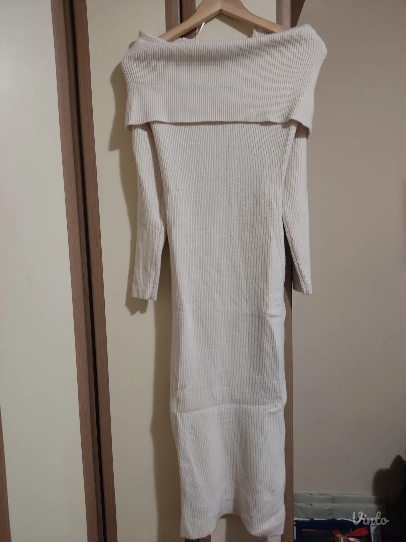 Reserved Midi haljina