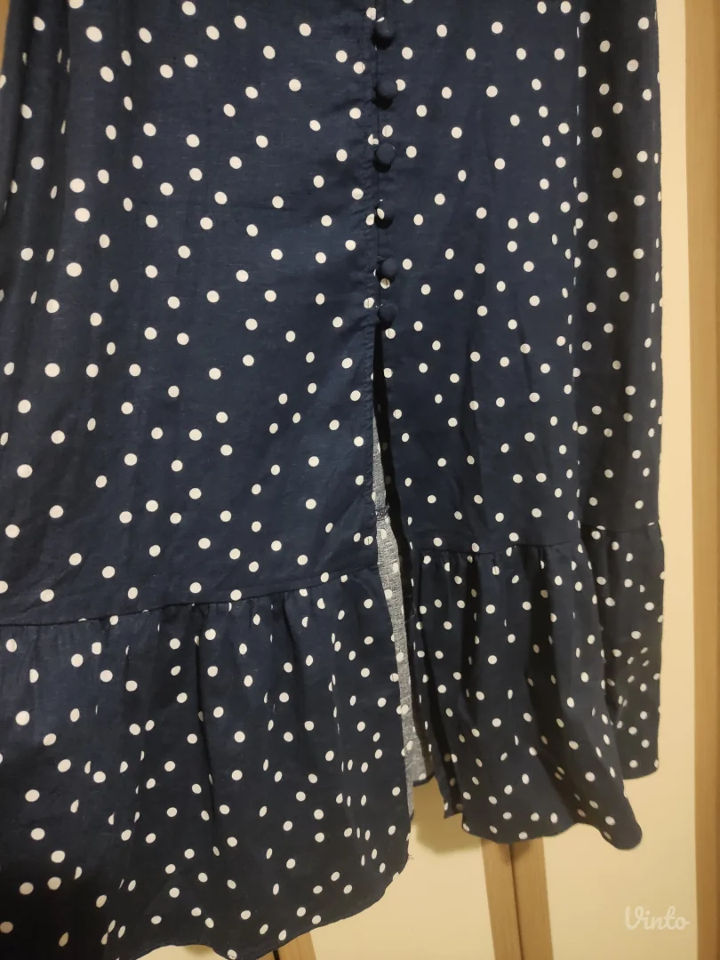 Zara midi haljina na tufnice