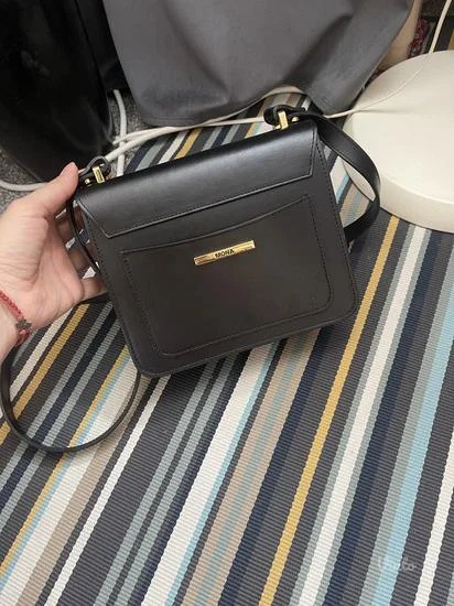 Mona elegantna kožna torba