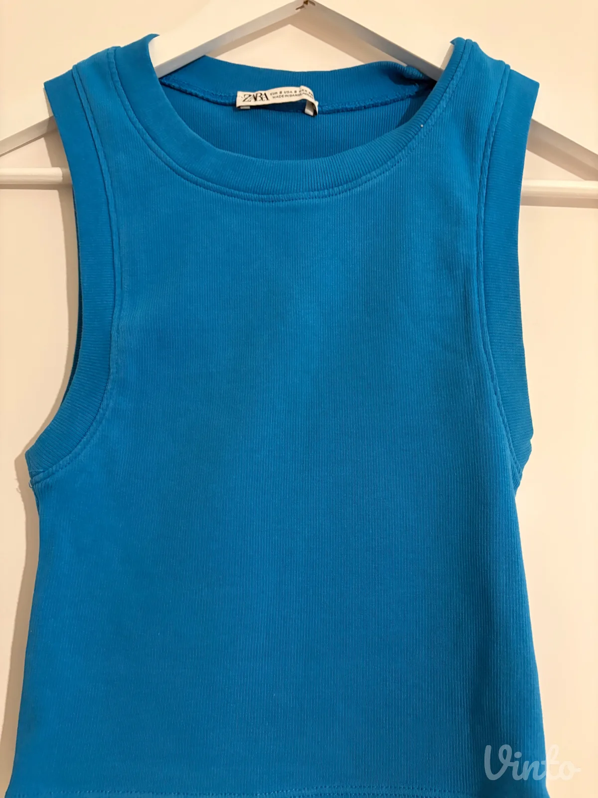 Zara rebrasti top (S)