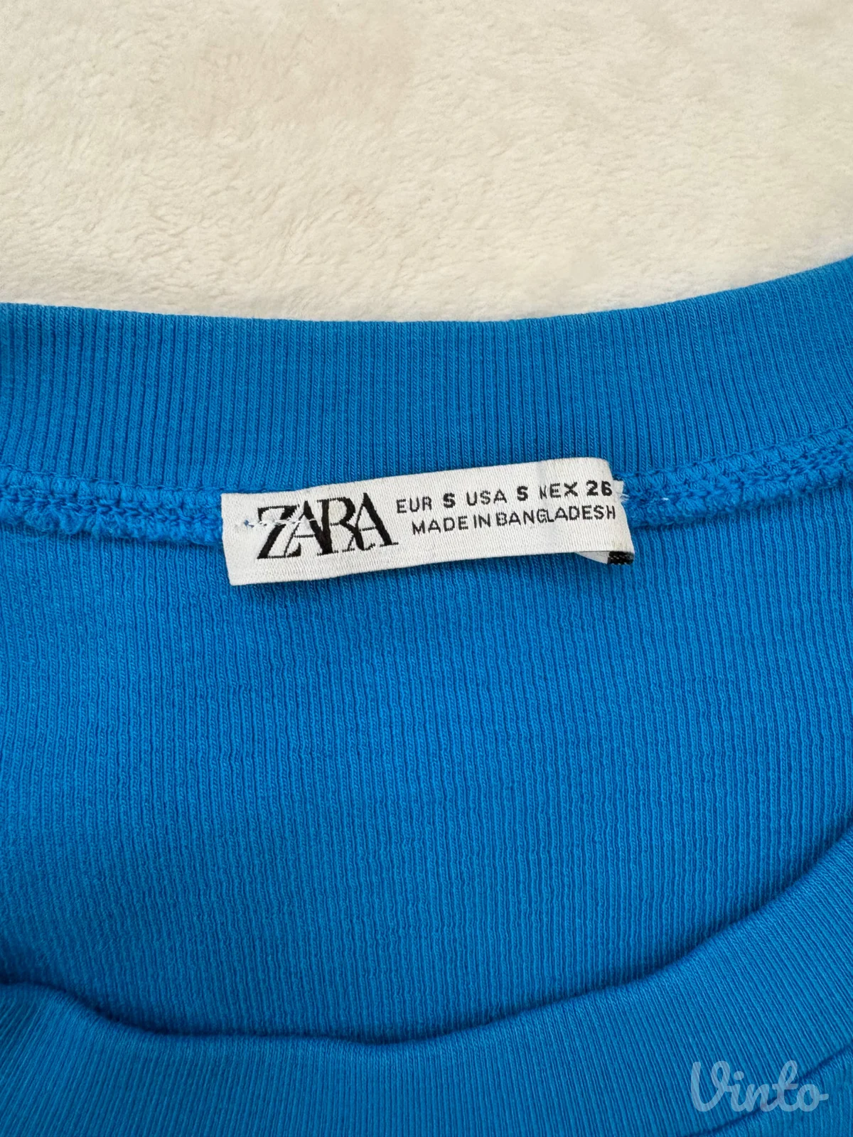 Zara rebrasti top (S)